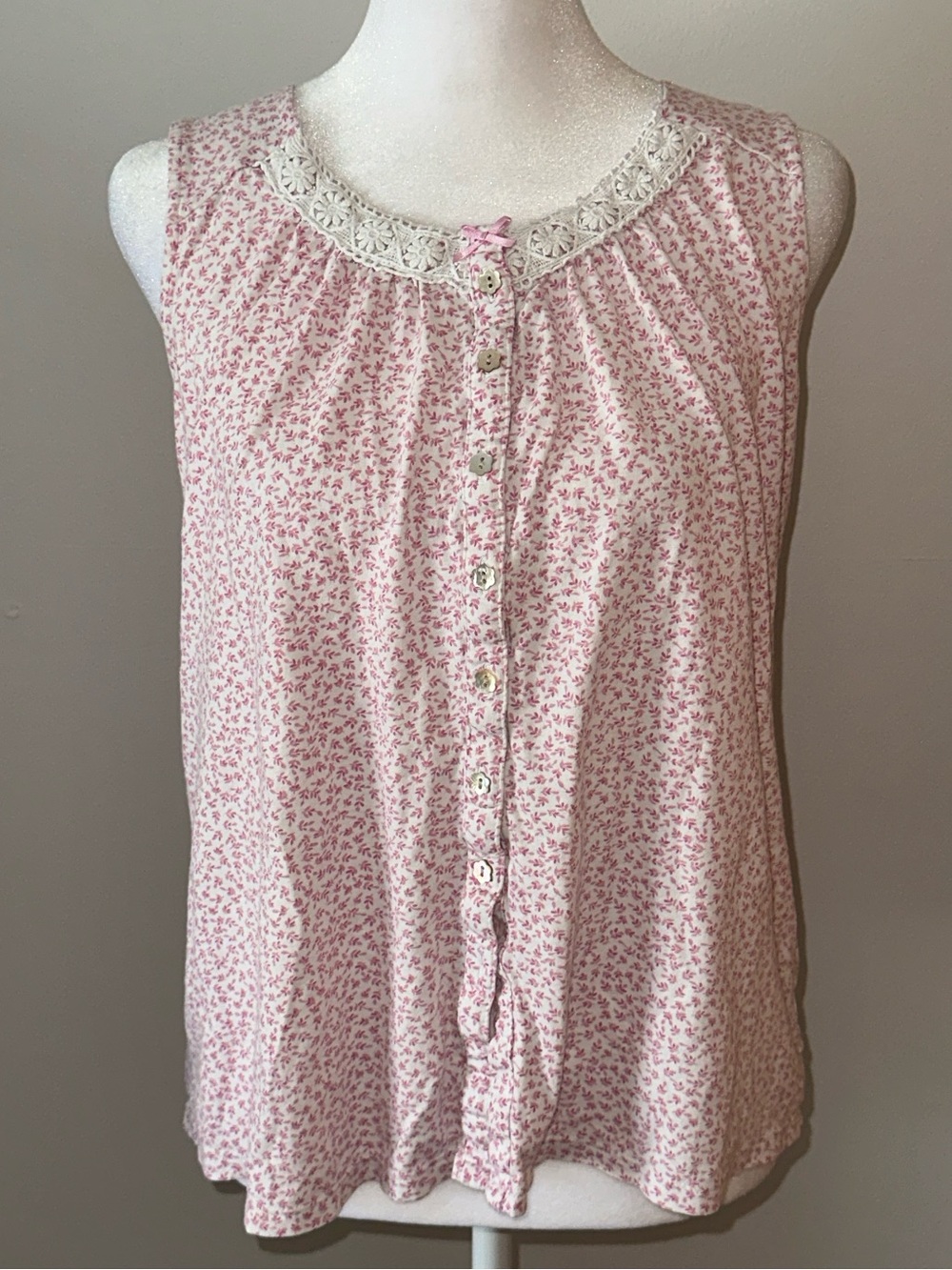 Vintage Aria Soft Pink Lace-Trim Essential Stylish Sleeveless Top- Women’s